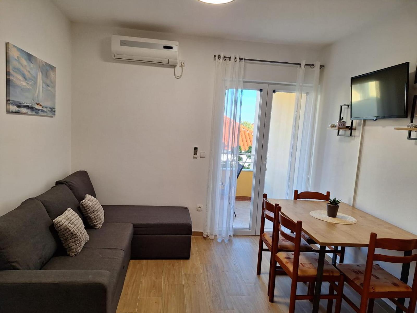 Apartmani Marino 普利拉卡 外观 照片