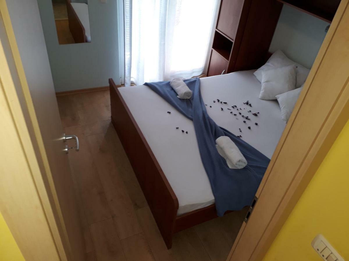 Apartmani Marino 普利拉卡 外观 照片