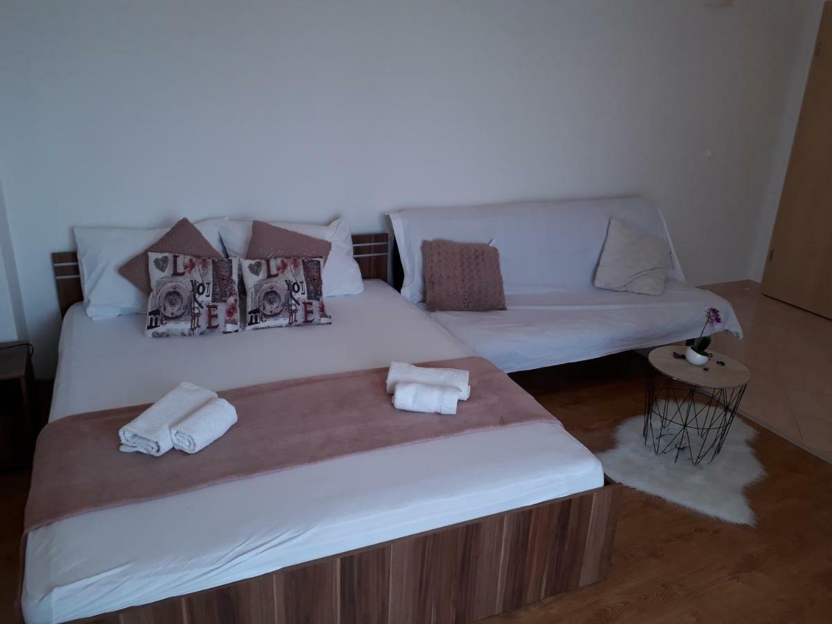 Apartmani Marino 普利拉卡 外观 照片